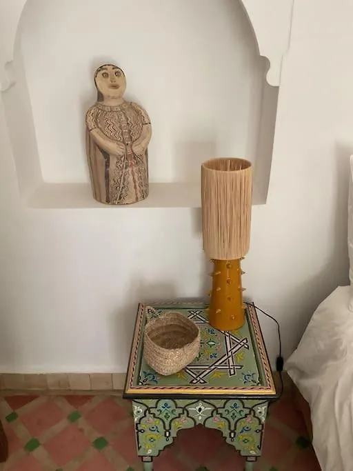 Semesterbostad Riad Zouine Dans Un Quartier Traditionnel Marrakesh