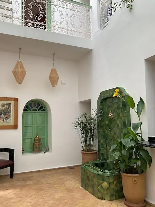 Semesterbostad Riad Zouine Dans Un Quartier Traditionnel Marrakesh Marocko
