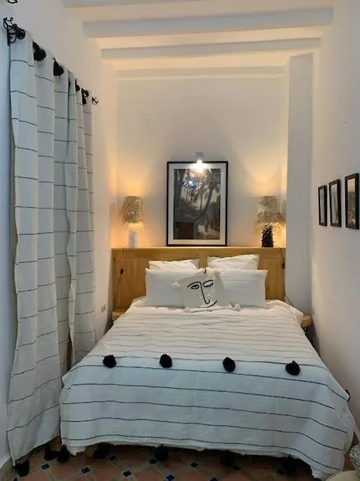 Riad Zouine Dans Un Quartier Traditionnel Marrakesh 0*,
