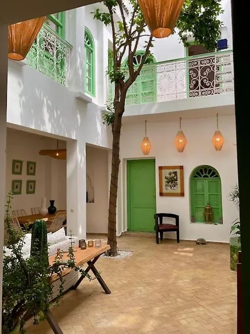 Riad Zouine Dans Un Quartier Traditionnel Marrakesh Semesterbostad